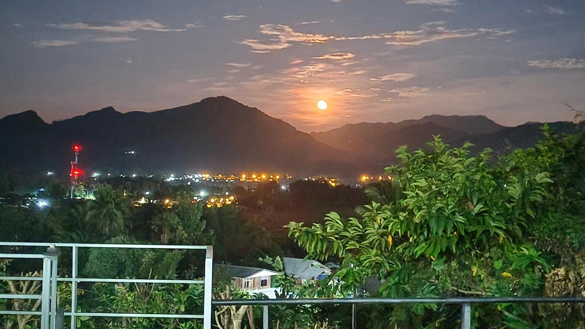 นะลาวิว รีสอร์ท ปัว Nala View Resort プワ エクステリア 写真